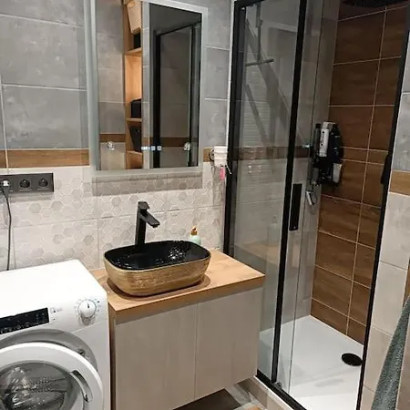 Apartman Yullia City * Острава